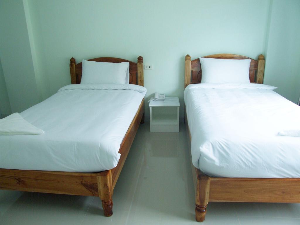 Ruan Rim Nam Hotel Roi Et Kamer foto